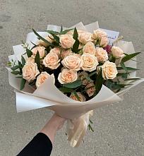 Букет Кремовые розы Латте в Шаран