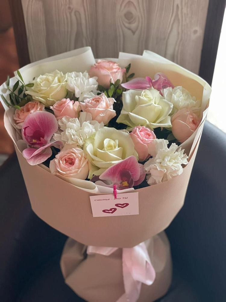 Букет цветов из: Орхидеи, Розы и Гвоздики в Шаран