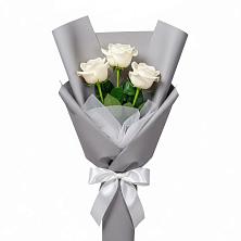 Букет 3 белые розы в Шаран