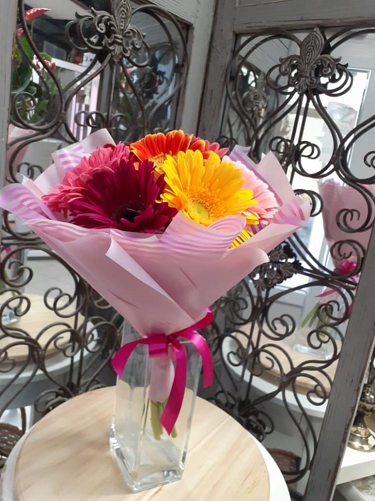 Букет цветов из: Герберы в Шаран