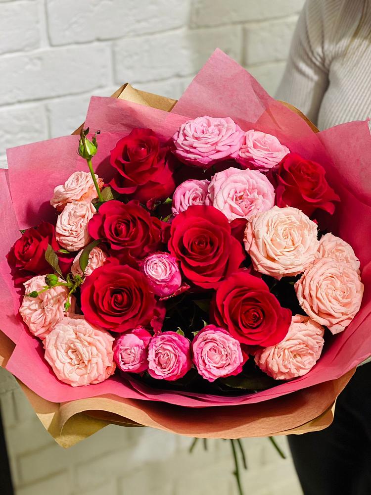 Букет цветов из: Розы в Шаран