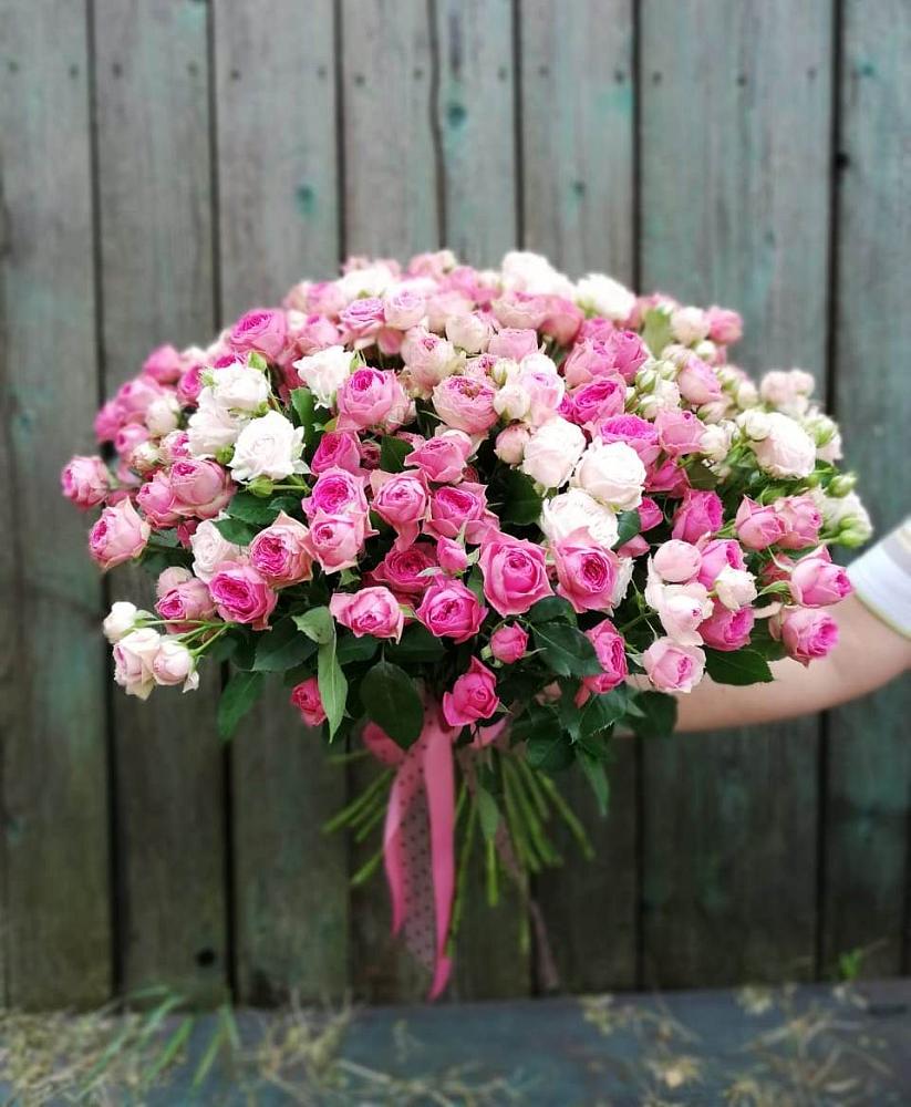 Букет Розовые кустовые розы Натали и Лав Лидия в Шаран