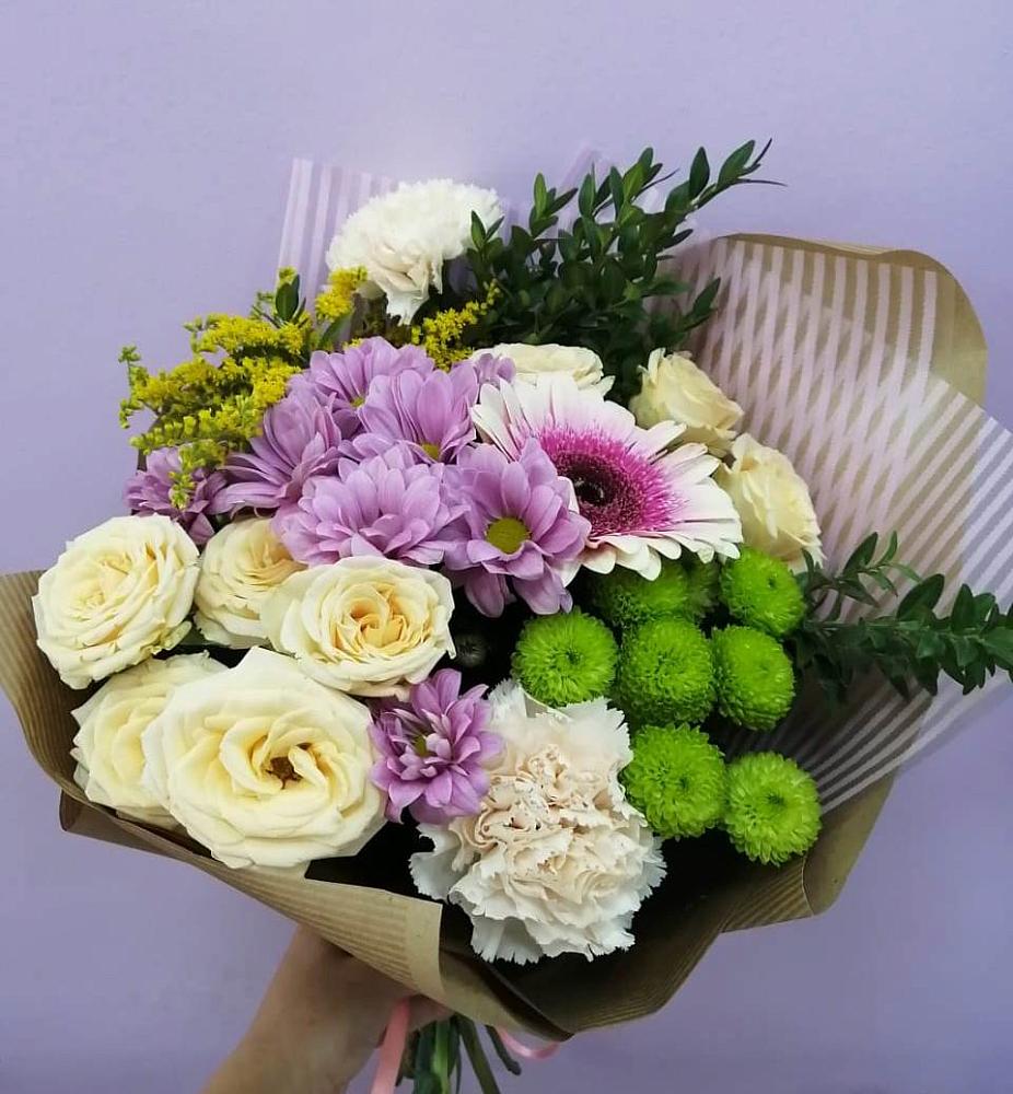 Букет цветов из: Хризантемы, Розы, Гвоздики и Герберы в Шаран