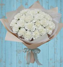 Букет цветов из:  Гвоздики в Шаран